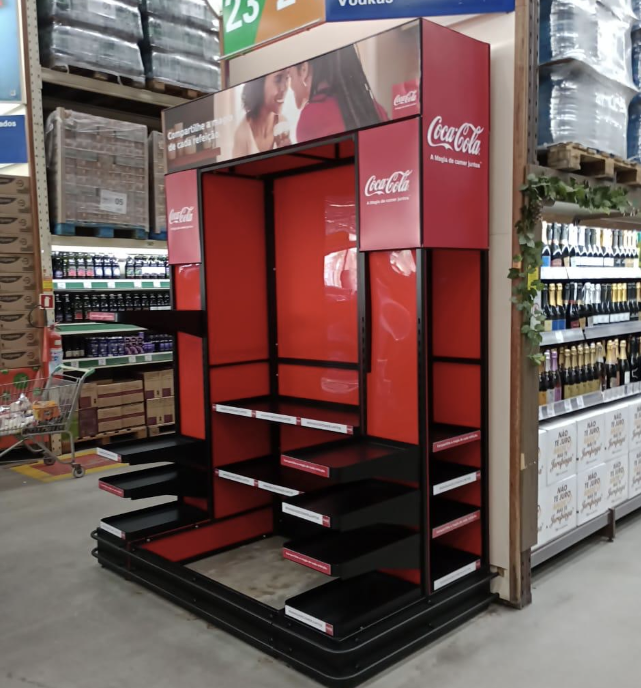 Fachada final com padrão de marca